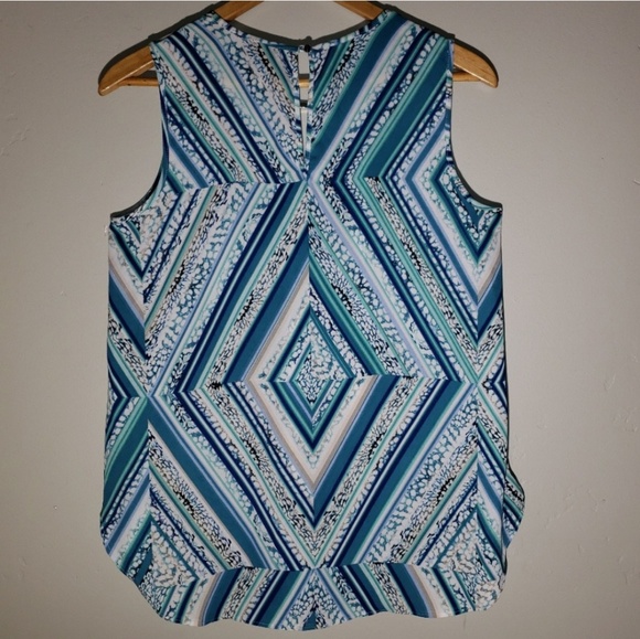 Mossimo Blouse - Picture 3 of 8